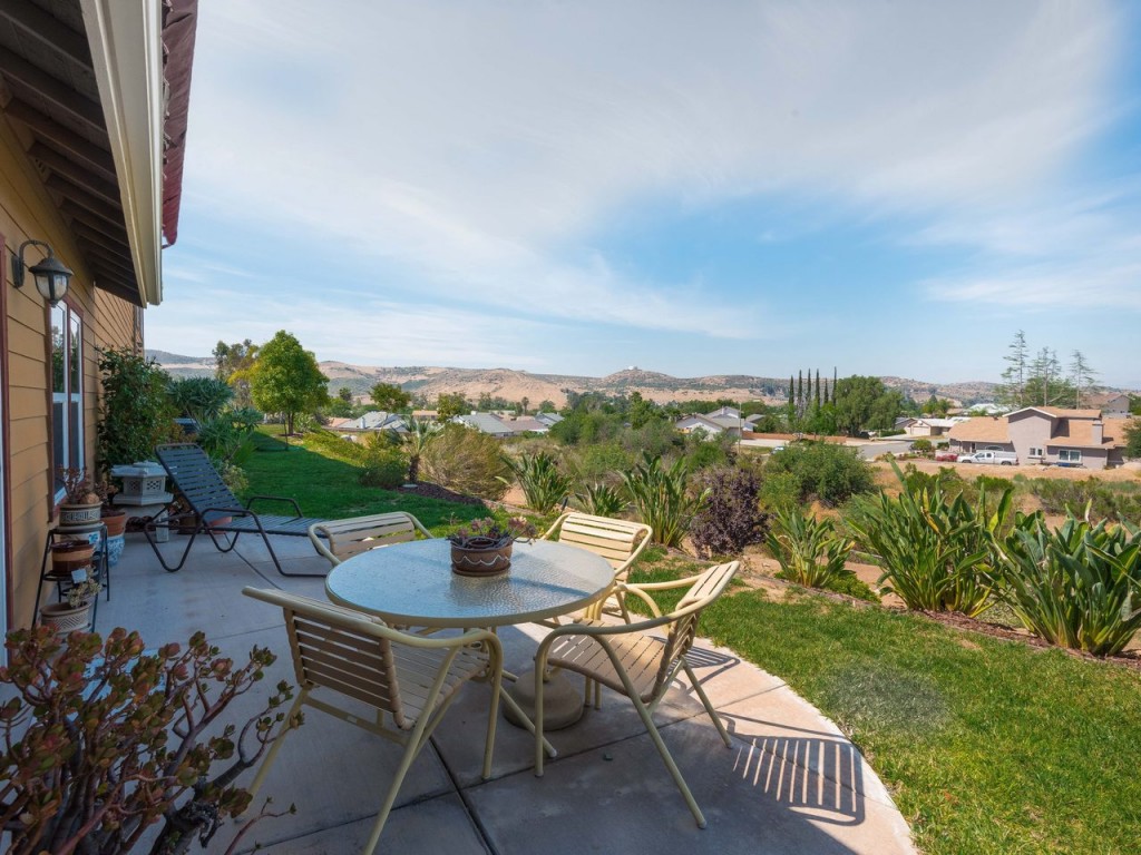 13536 Whitewater Dr Poway CA-MLS_Size-053-45-13536 Whitewater Dr Hi Res-1280x960-72dpi